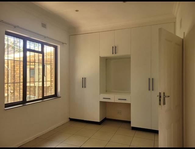 4 BEDROOM HOUSE FOR SALE IN MANABA BEACH